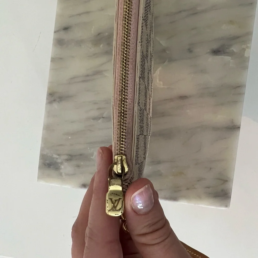 Sold Louis Vuitton damier azul wristlet rose ballerine - Picture 5 of 6